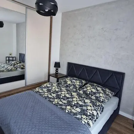Comfortable For 4 People Near The *