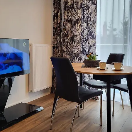 Apartment Comfortable For 4 People Near The *