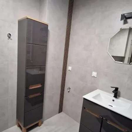 Comfortable For 4 People Near The Apartment Gaski (Koszalin)