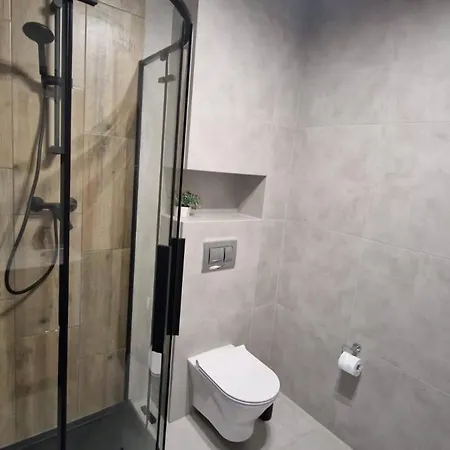 A Comfortable Apartment Close To The Seaside Beach Gąski