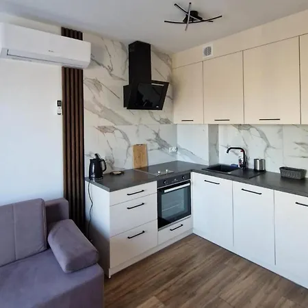 A Comfortable Apartment Close To The Seaside Beach 公寓 *