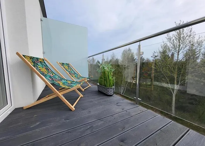 A Comfortable Close To The Seaside Apartamento Gąski